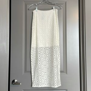 Kensie full-length skirt in white